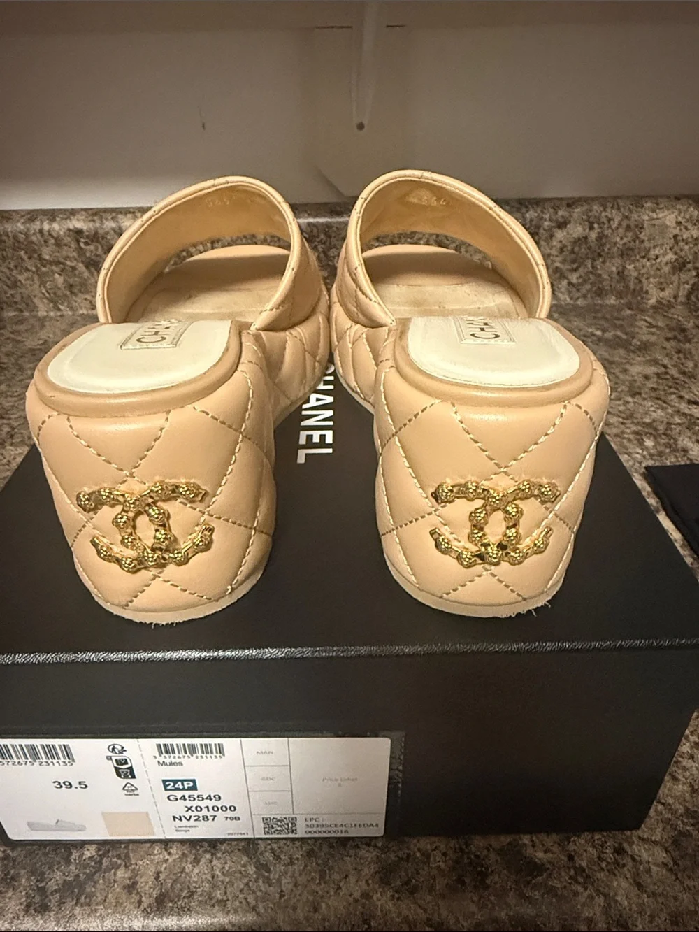 CHANEL quilted leather